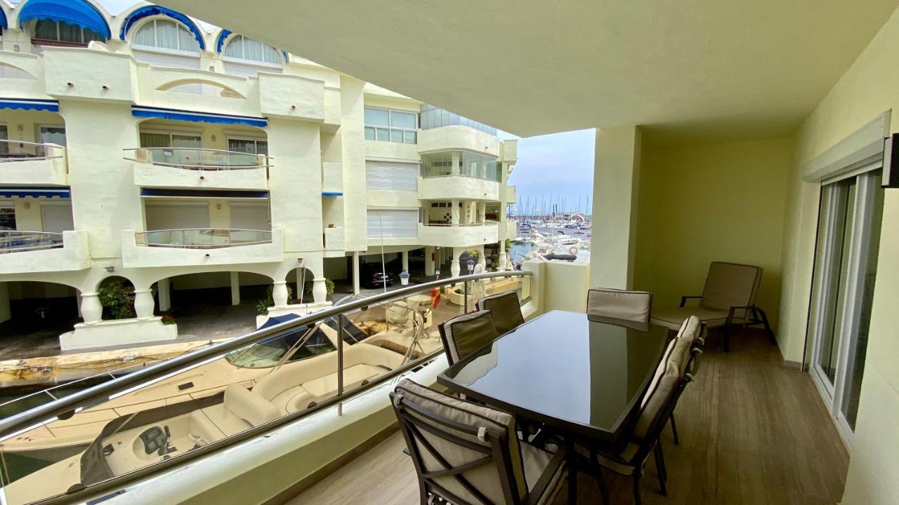 Capaldi Luxury Holiday Rentals Puerto Marina Benalmádena Buitenkant foto